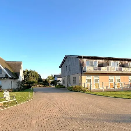 Lerchenhof In Appartement Reestow