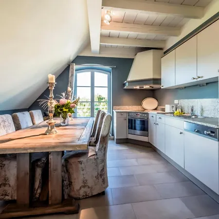 Lerchenhof In Appartement Reestow