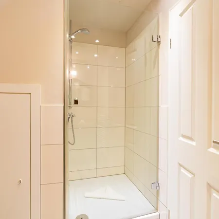 Lerchenhof - Ruhige Premium & Sauna Apartamento Reestow