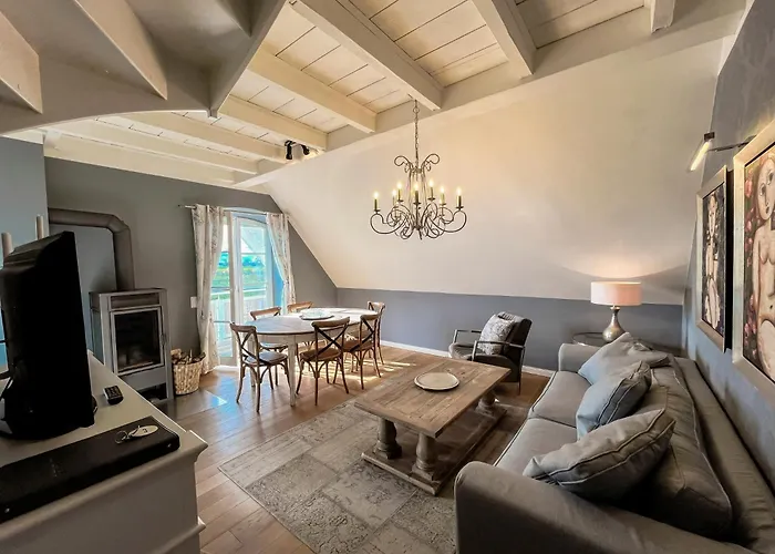 Lerchenhof In * Reestow